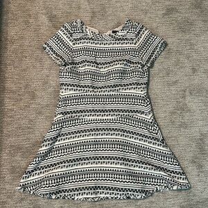 Banana republic black and white dress